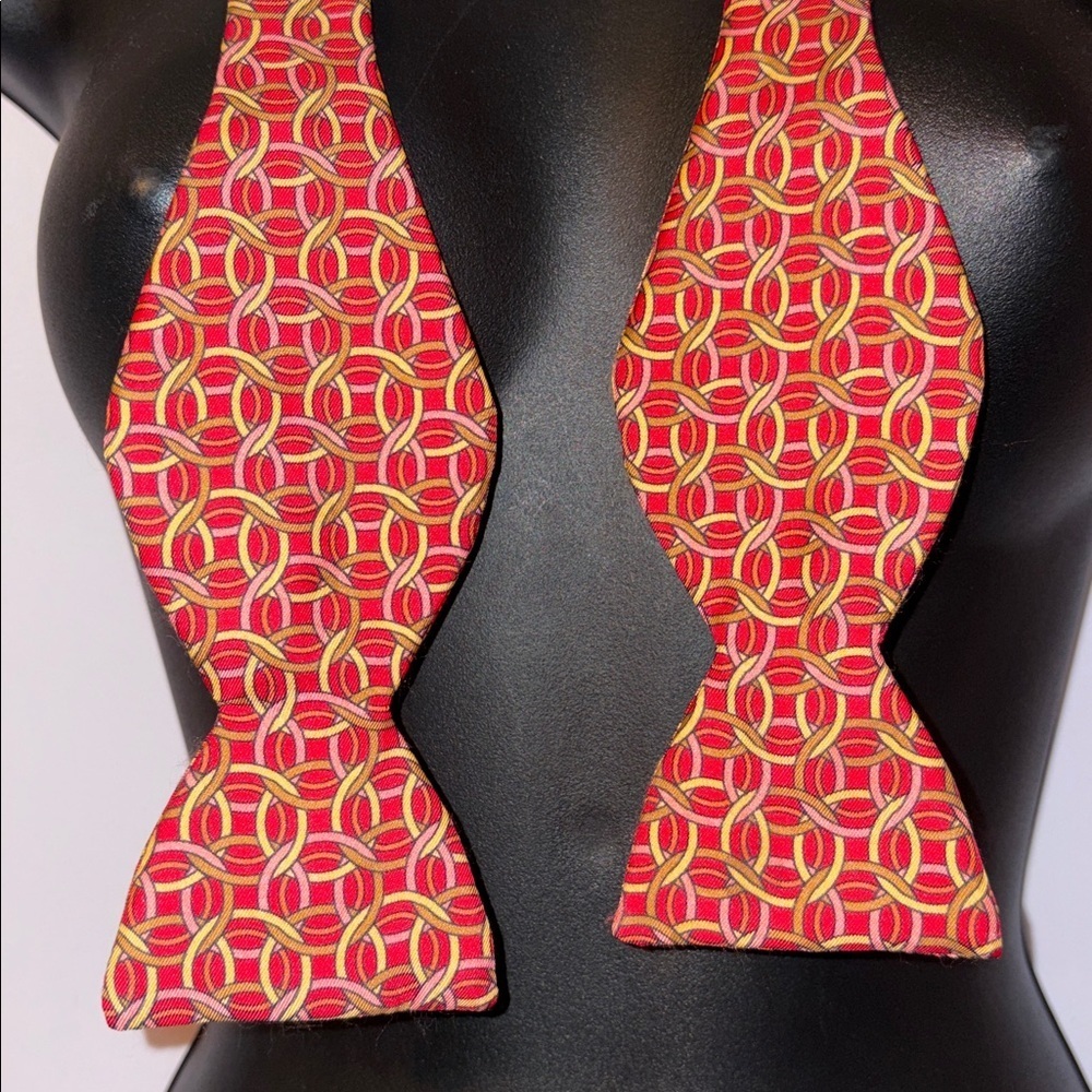 Carrot & Gibbs Handmade Pure Silk Red With Geometric Pattern Adjustable Bow Tie